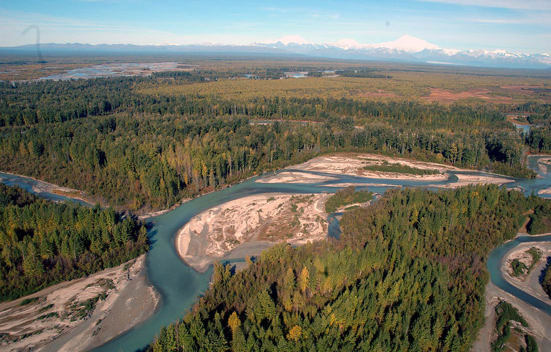 New solar-powered device has promising potential to clean up water-polluting dye from streams and lakes. (source: alaska.org)