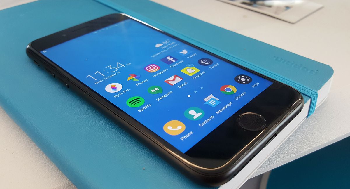 C:\Users\user\Desktop\7 Things iPhone Users Can Do That Android Users Only Dream of.jpg