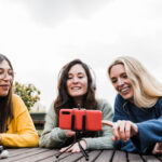 Reasons to Use a Virtual Conference Platform in 2021